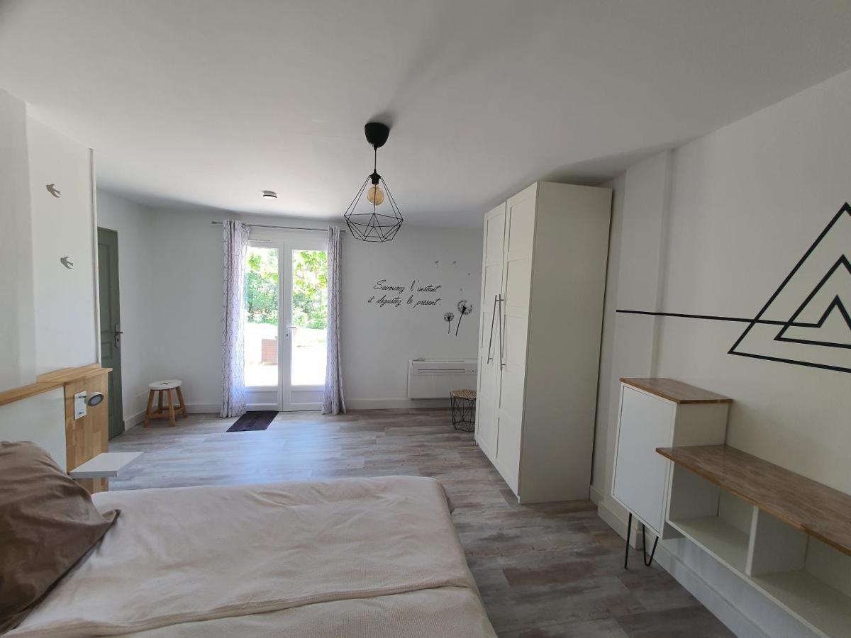 קריון-לה-בראב Residence De Gites La Sidoine Du Mont-Ventoux מראה חיצוני תמונה