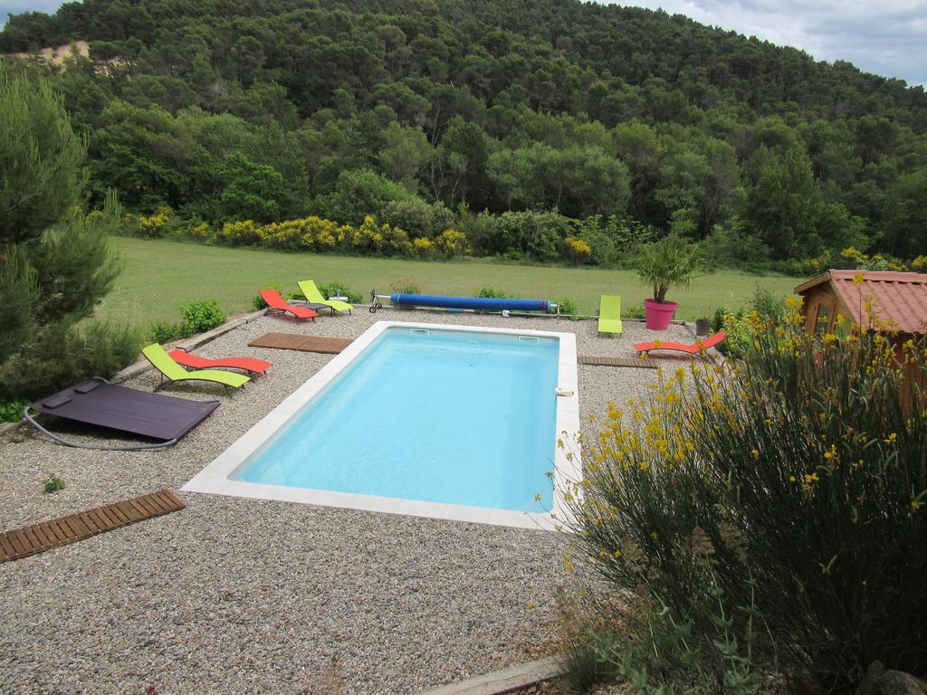 קריון-לה-בראב Residence De Gites La Sidoine Du Mont-Ventoux מראה חיצוני תמונה